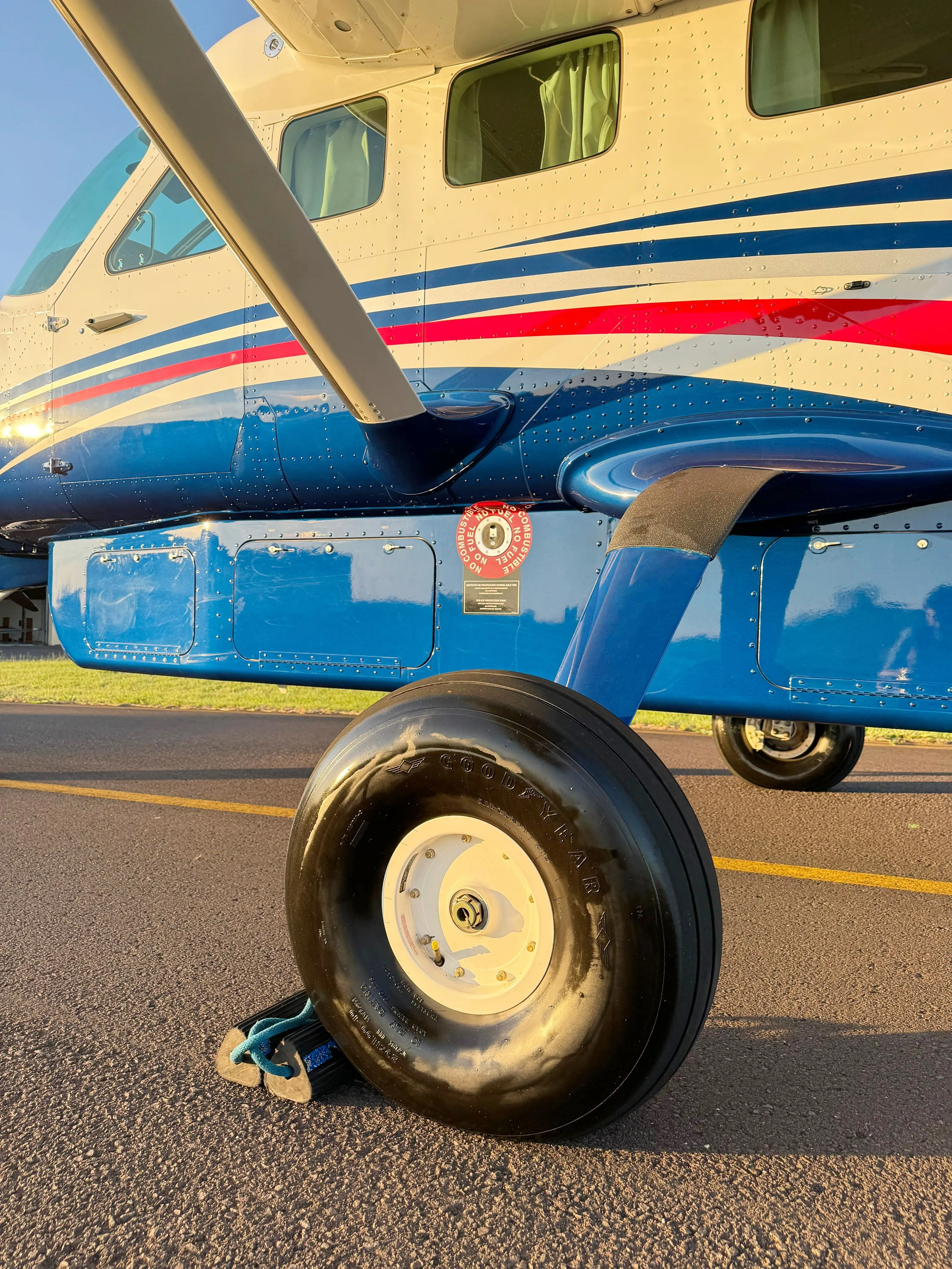 Cessna Aircraft 208B GRAND CARAVAN - foto 13
