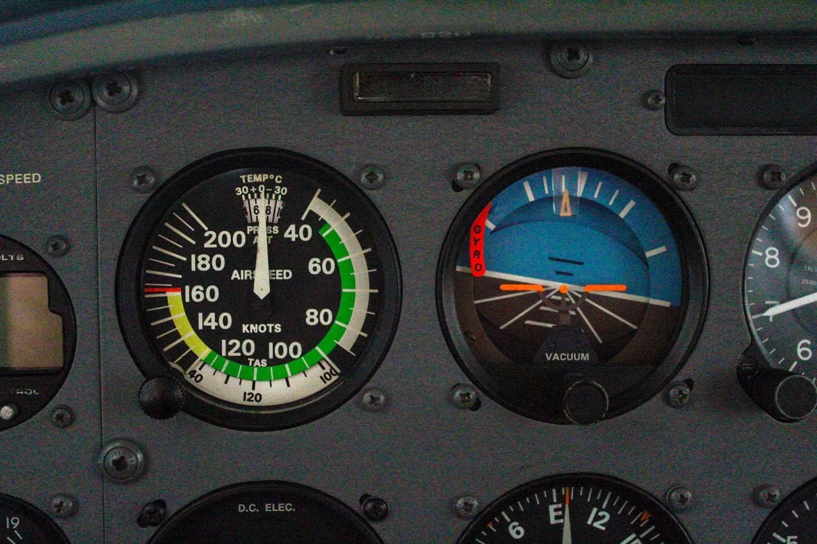 Cessna Aircraft 172 S Skyhawk - foto 7