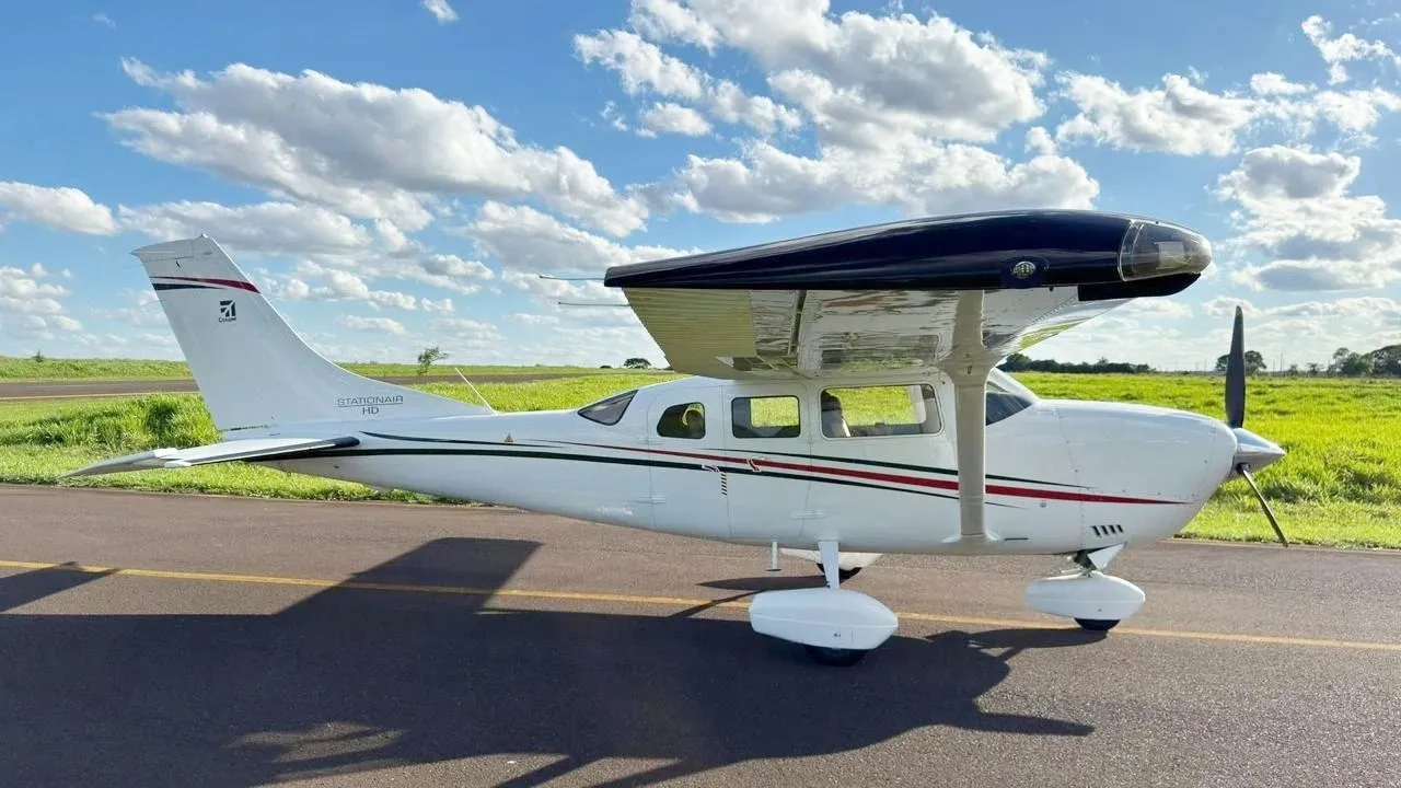 Cessna Aircraft T206H TURBO STATIONAIR