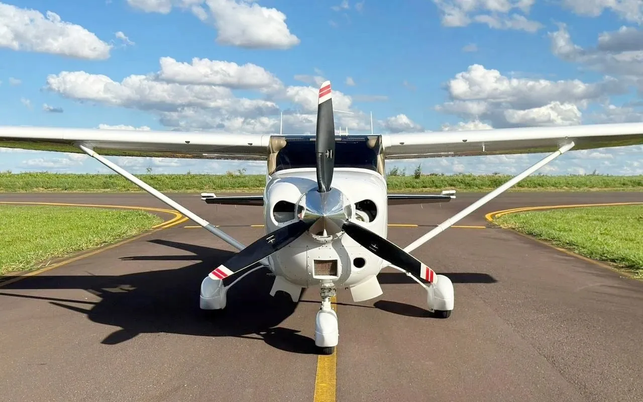 Cessna Aircraft T206H TURBO STATIONAIR - foto 8