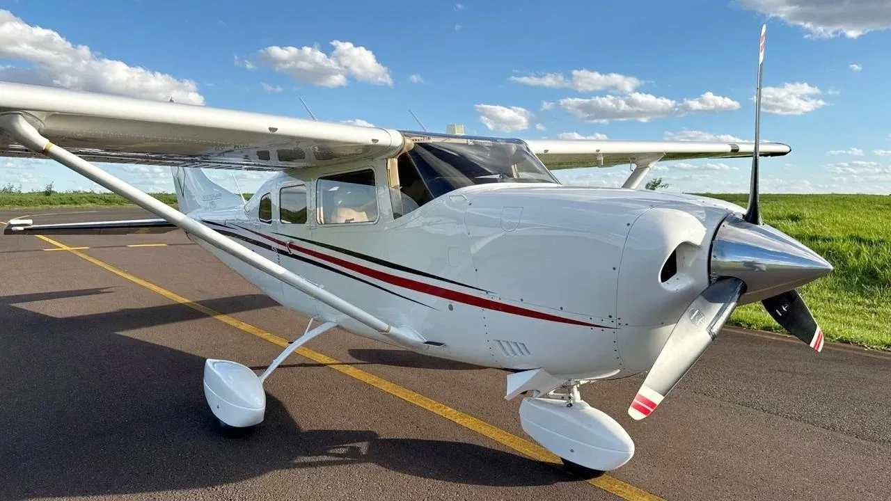 Cessna Aircraft T206H TURBO STATIONAIR - foto 13