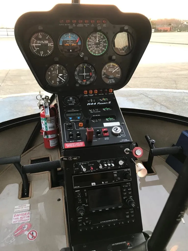 Robinson Helicopter R44 RAVEN II - foto 10