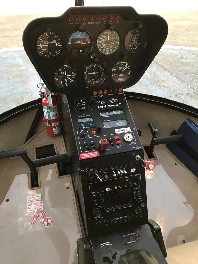 Robinson Helicopter R44 RAVEN II - foto 9